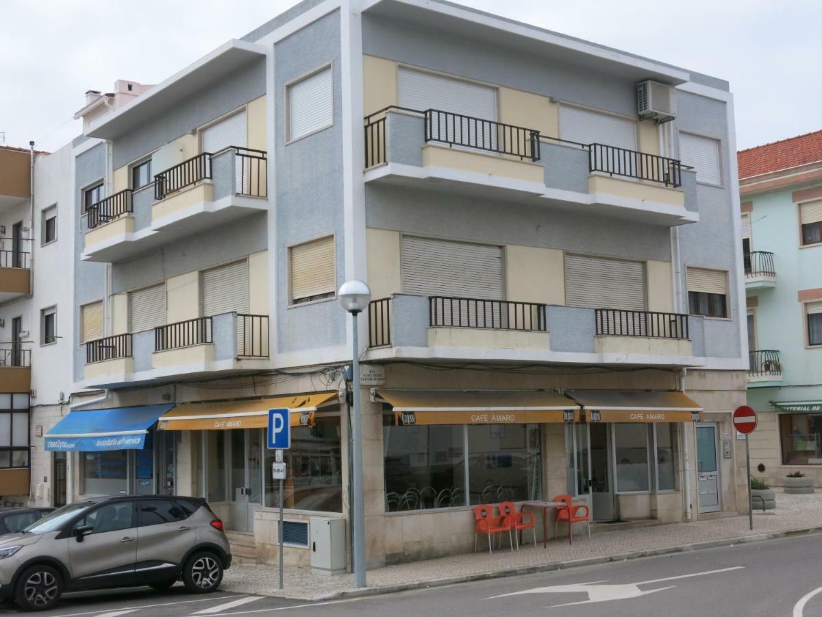 Serena Beach 2 Назаре Екстериор снимка